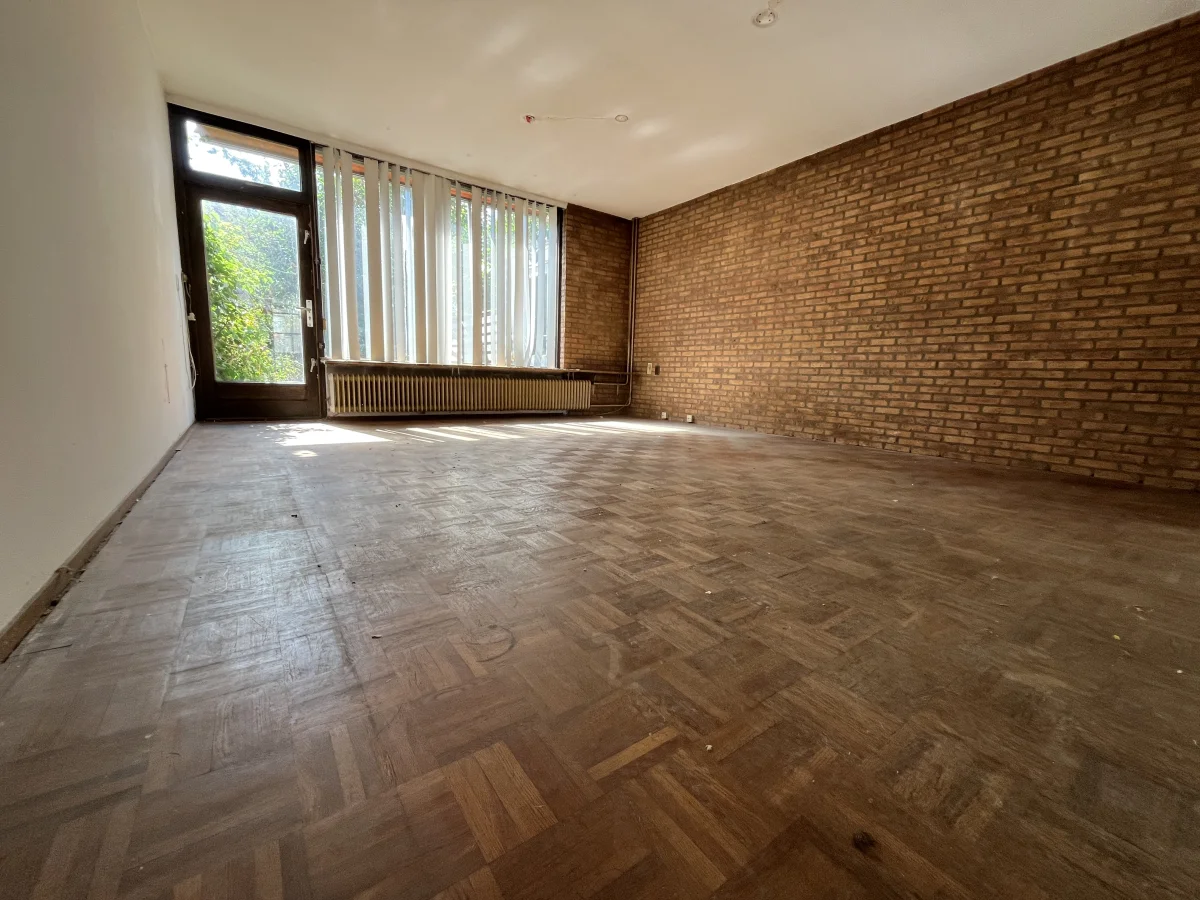 Na: Woningontruiming, Oostzaan (Amsterdam)